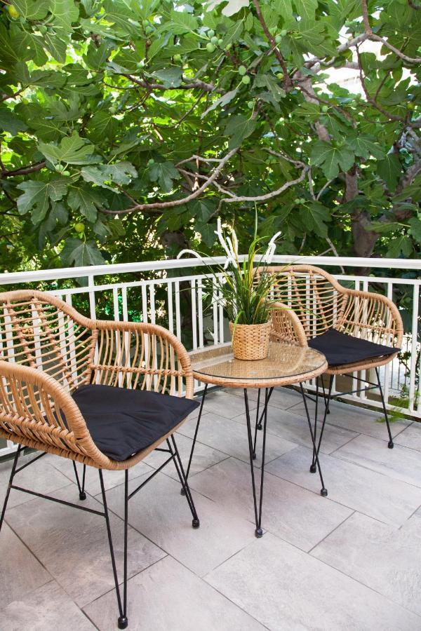 Sunny And Minimal Apt In Glyfada With 3 Bdrm 雅典 外观 照片